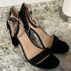 Women’s A New Day Ema Block Open Toe Heel casual fun party jeans hip classy